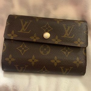 Vintage Louis Vuitton Monogram Alexandra Wallet